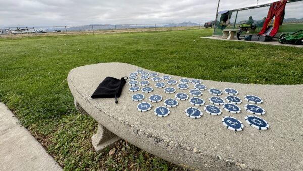 4Way Formation Poker Chips - Image 4